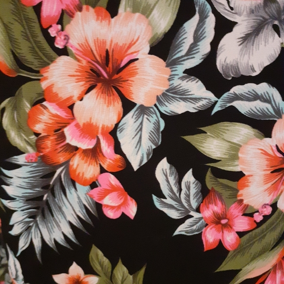 4/$40 Black Floral Dress - Size Medium - Picture 4 of 6